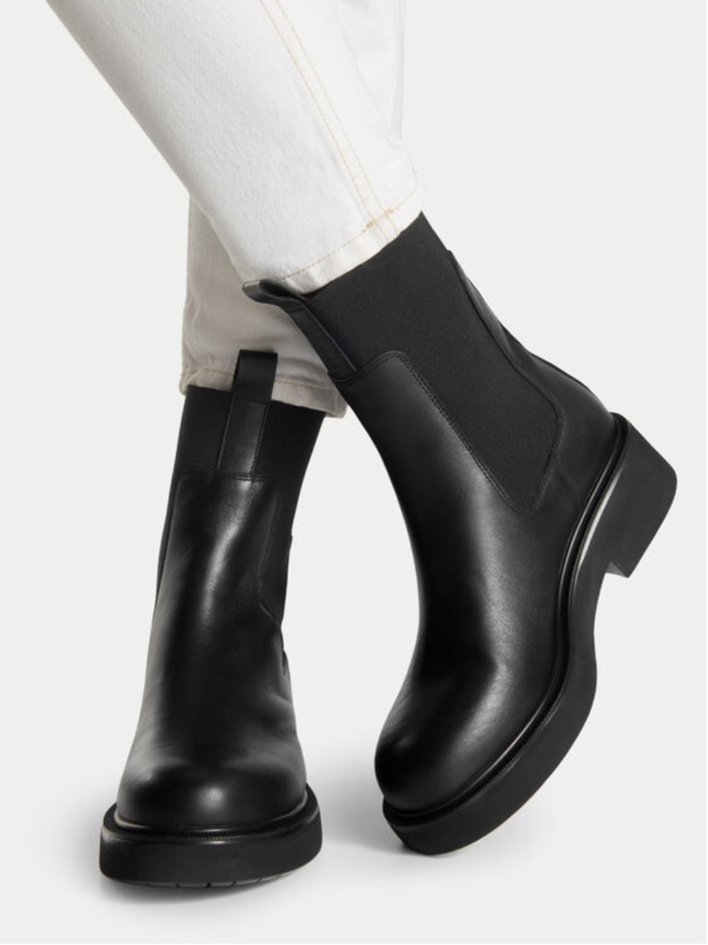 Black Leather Boots - Women's Classic Pull-On Boot